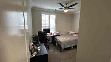 Private Bed and Bath in Palms