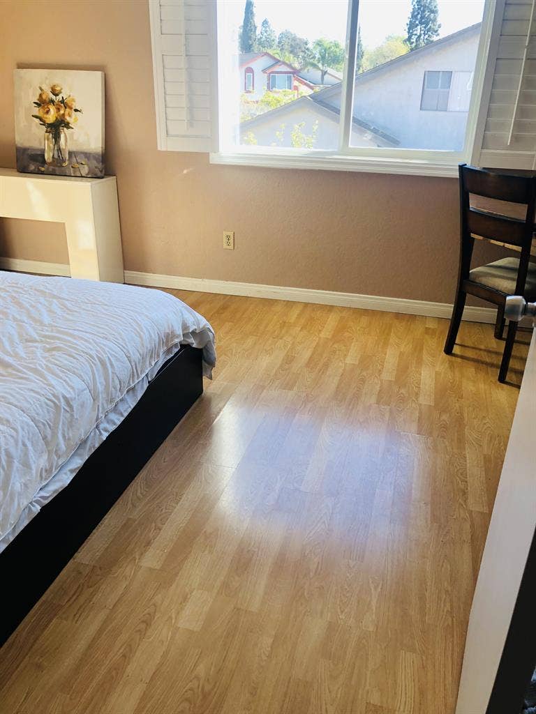 Private room for rent