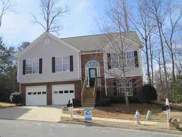 Kennesaw- Great Location