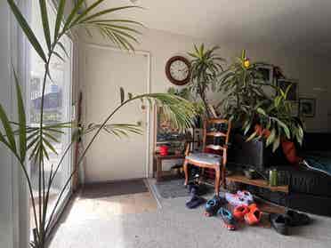 Lovely Apt on North Edge of WeHo