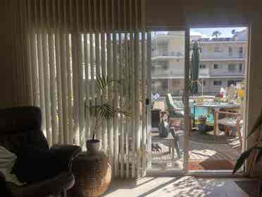 Lovely Apt on North Edge of WeHo