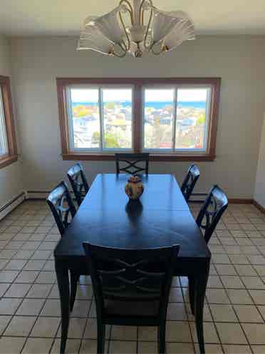 Room for rent in shared ocean view