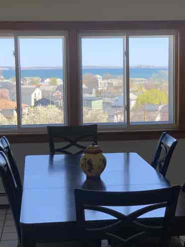 Room for rent in shared ocean view