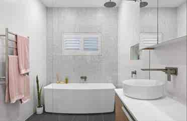 Furnished room for Rent