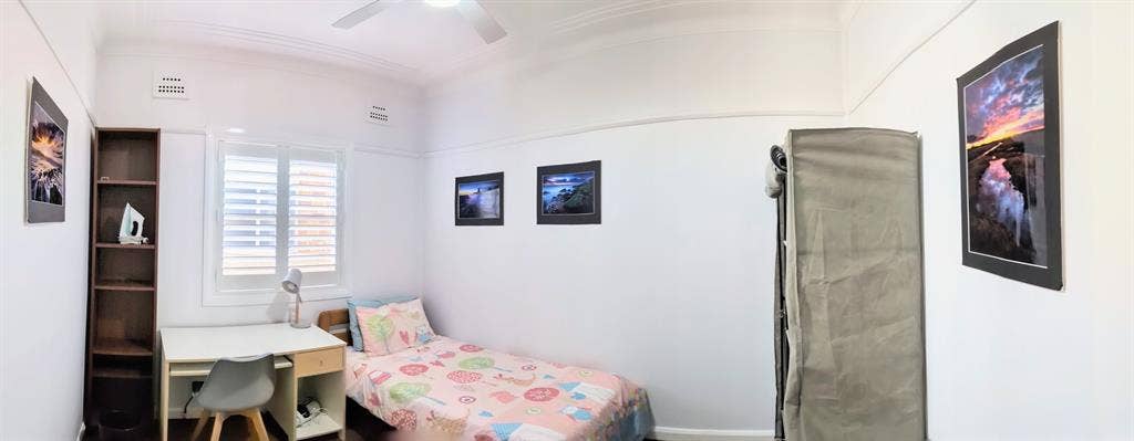 Furnished room for Rent