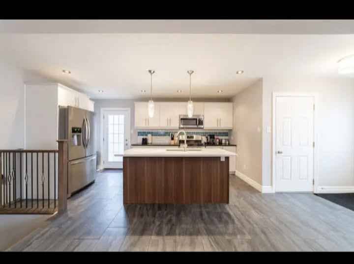 Room for rent in Bath unit