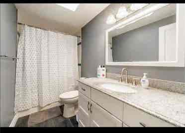 Room for rent in  Bath unit