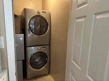 Looking for Christian Roomate!