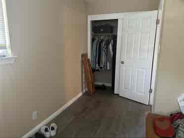 Looking for Christian Roomate!