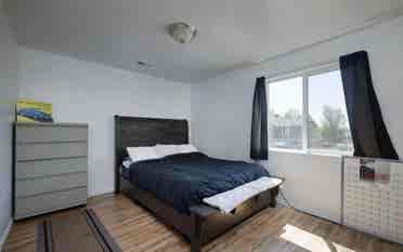 Unfurnished Room For Rent