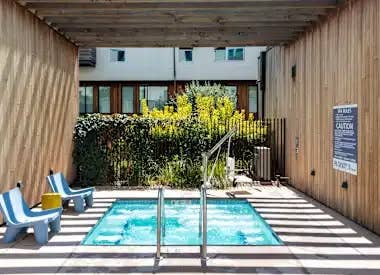 Apt Available for Lease Takeover