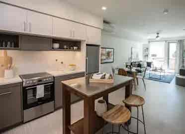 Apt Available for Lease Takeover