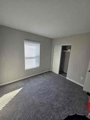 Room for Rent in Portsmouth!