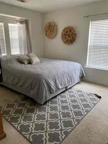 Room for rent with shared bathroom