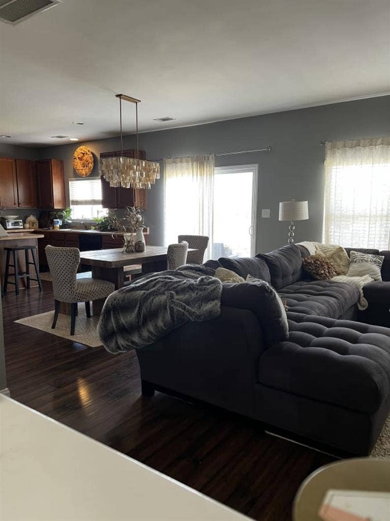 Room for rent with shared bathroom