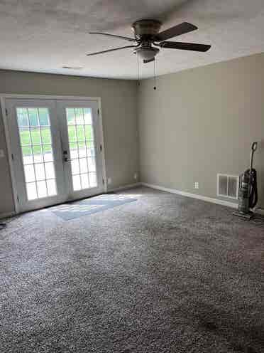Hermitage area- Room for rent