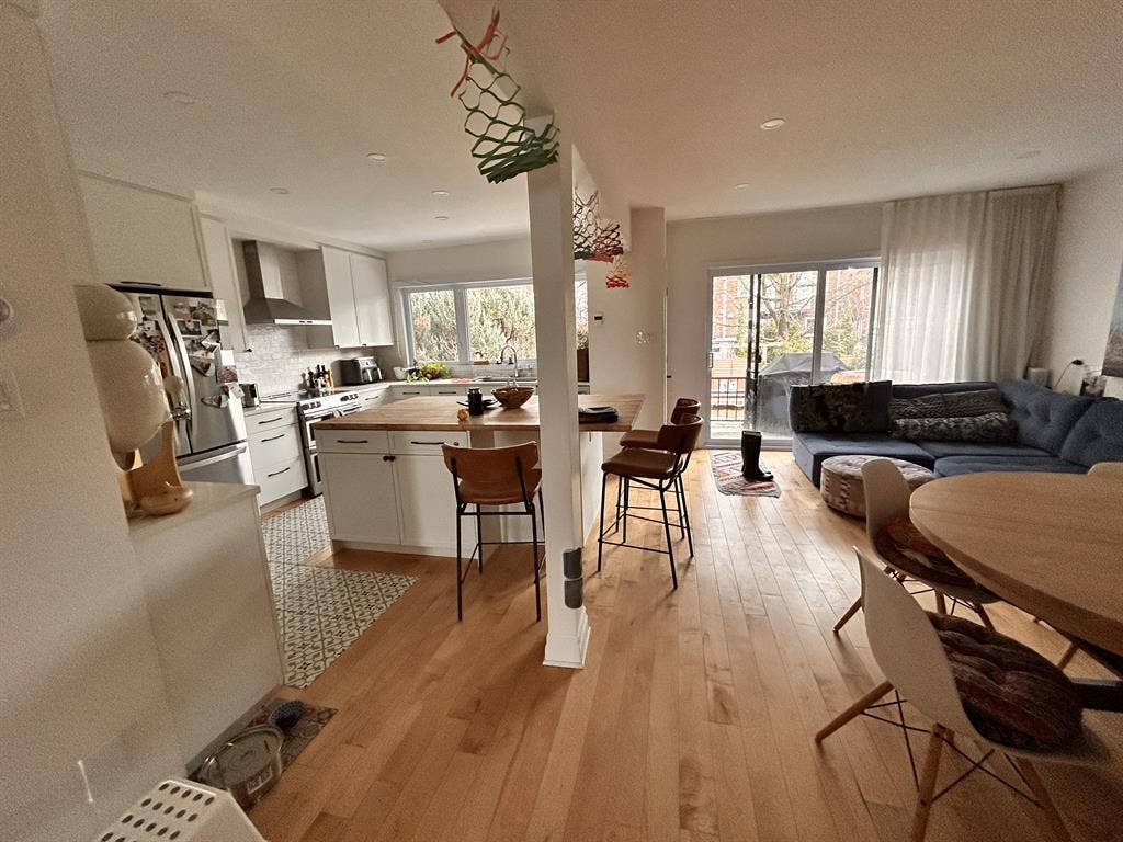 MONTREAL HOUSE FOR RENT