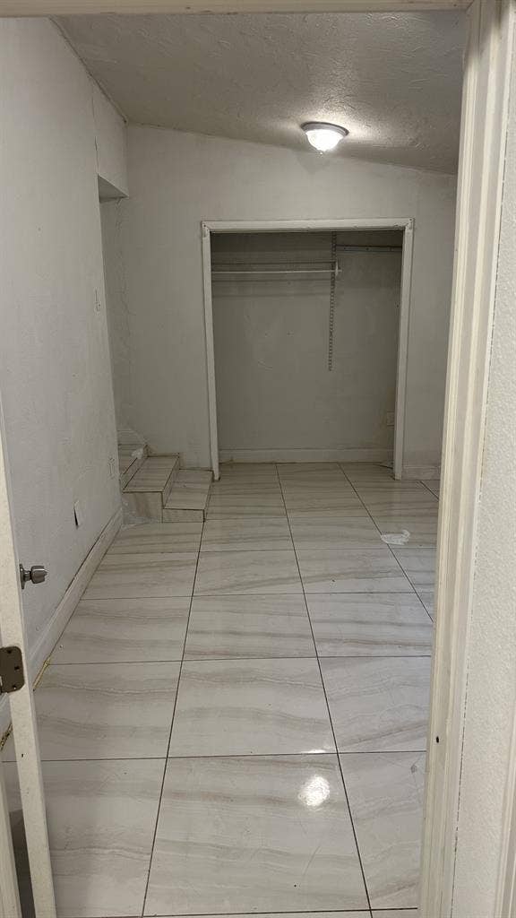 Private room and bathroom