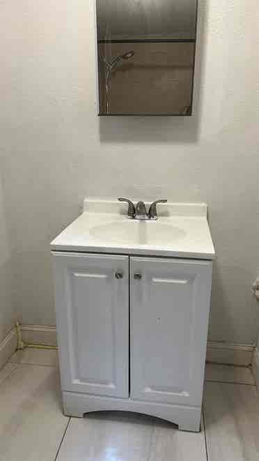 Private room and bathroom
