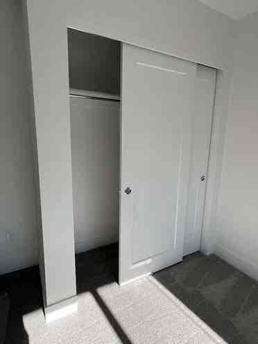 2 rooms and private bath