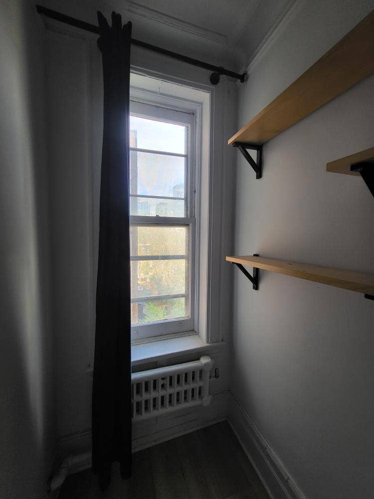 2 bedroom downtown July