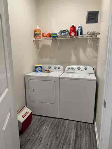 Looking for a roommate ASAP