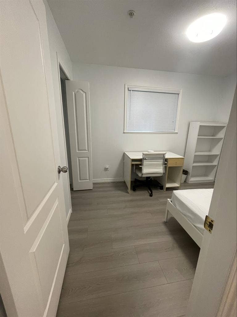 1 Bedroom for Rent (Female Only)