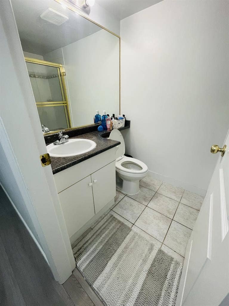 1 Bedroom for Rent (Female Only)