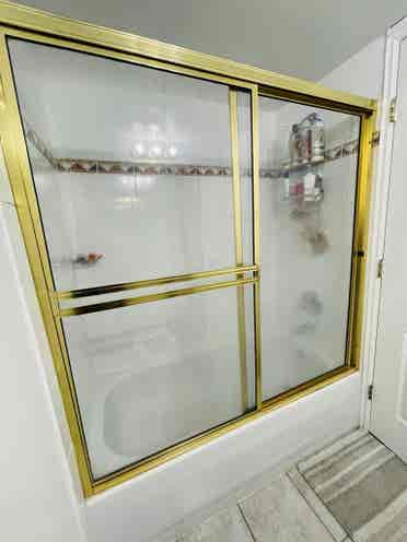 1 Bedroom for Rent (Female Only)