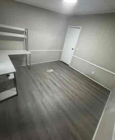 Room for rent, private bathroom.