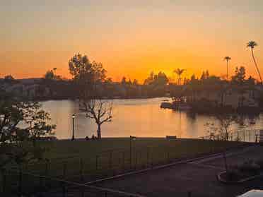 Room available in Lake Forest home