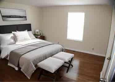 Private bedroom~ w bethel ave