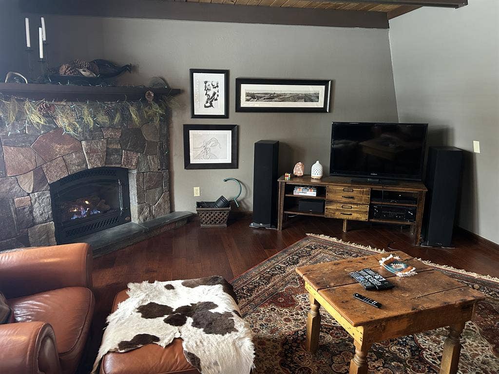Cozy Truckee Home