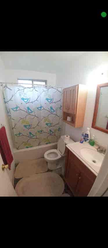 BEDROOM FOR RENT