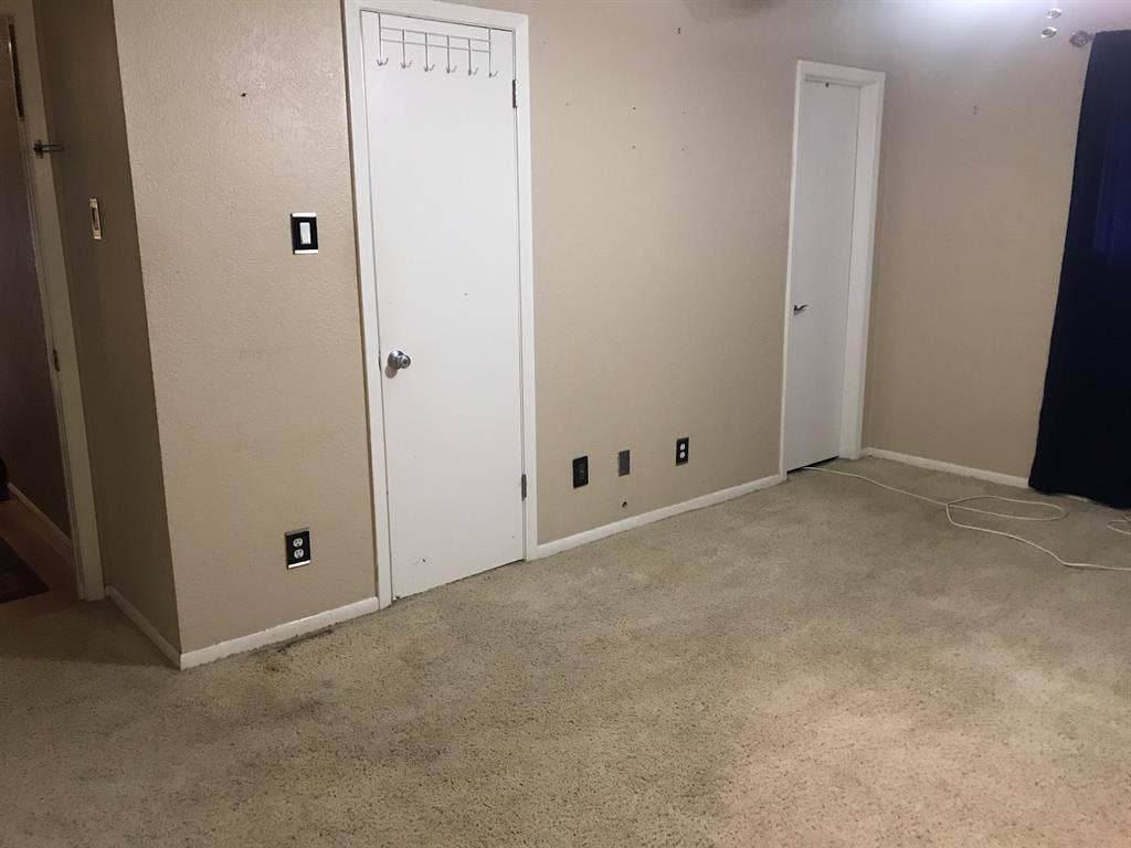 1 Room/full Bathroomall bills paid.