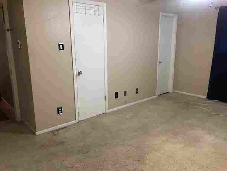 1 Room/full Bathroomall bills paid.