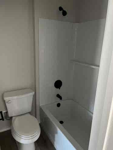 1 Bedroom Apartment 6 Months