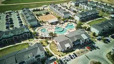 Lease takeover in fall! Wildwood