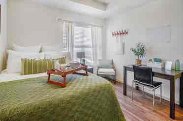 Lease takeover in fall! Wildwood