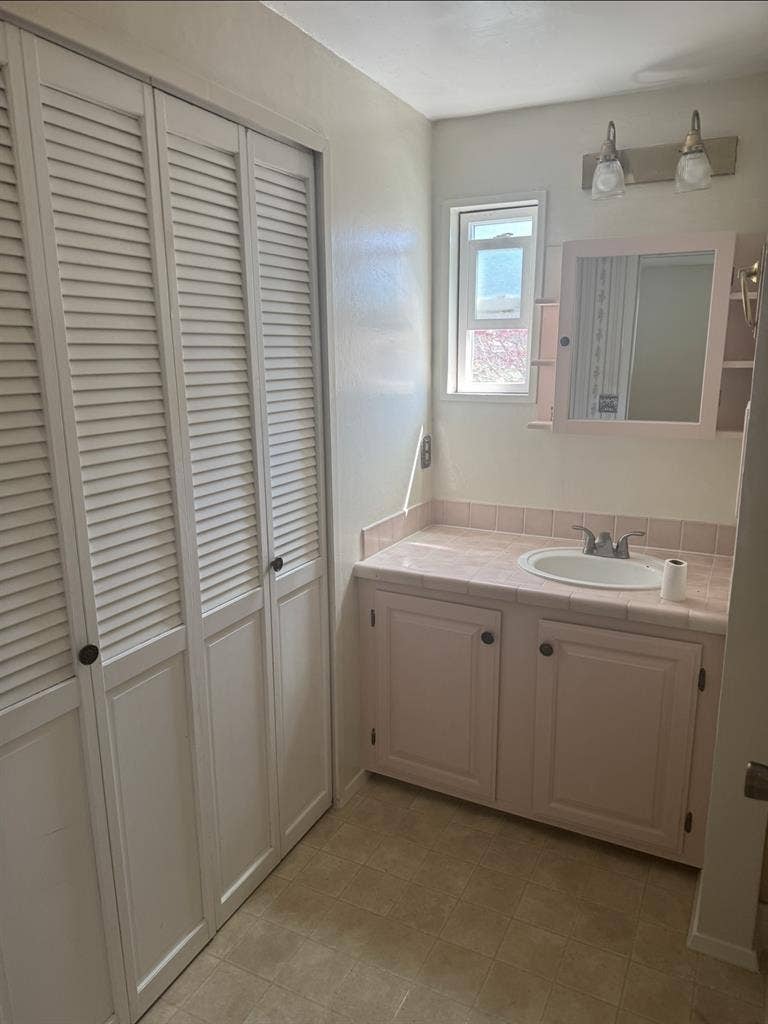 Master bedroom /private bathroom