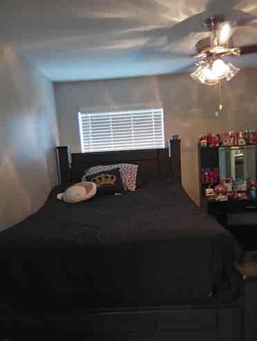 Room for rent in Benbrook