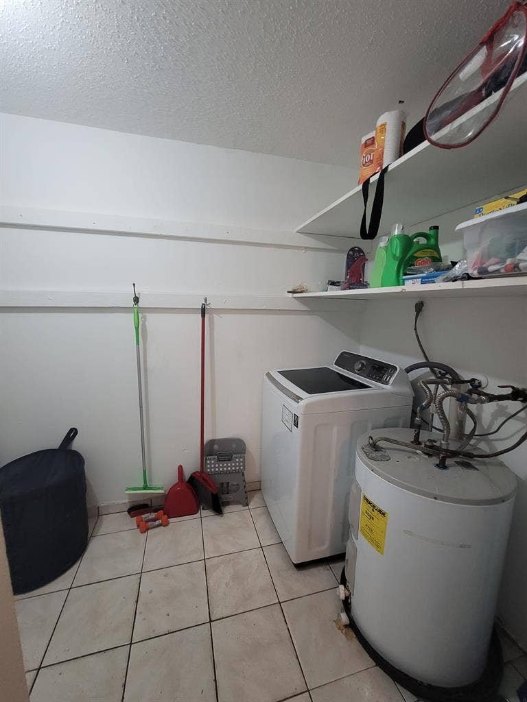 $ Private Room in shared apt
