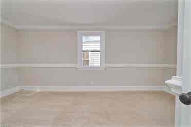 Private bedroom for rent