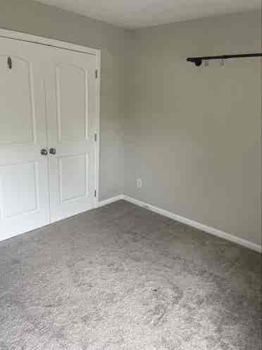 Bedroom available in North Raleigh!