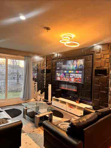 Room in beautiful Apartment