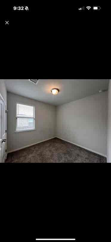 Room for Rent w/ Dedicated Bathroom