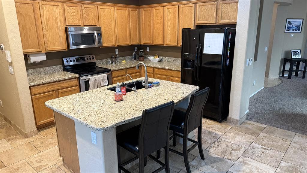 Room For Rent In Anthem