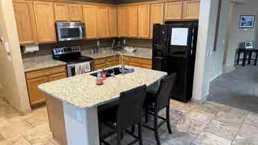 Room For Rent In Anthem