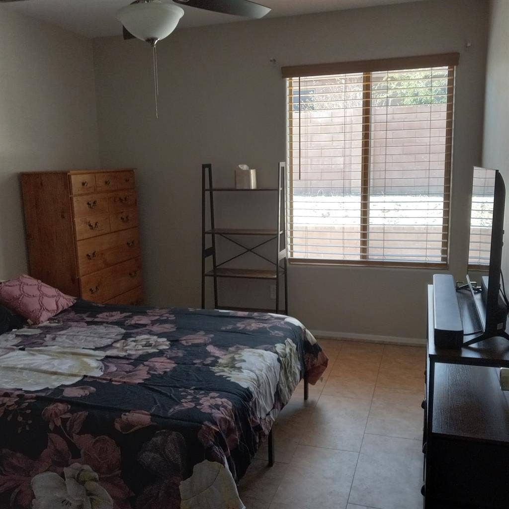 Room for rent in beautiful home