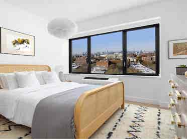 ba,— Apartment available!